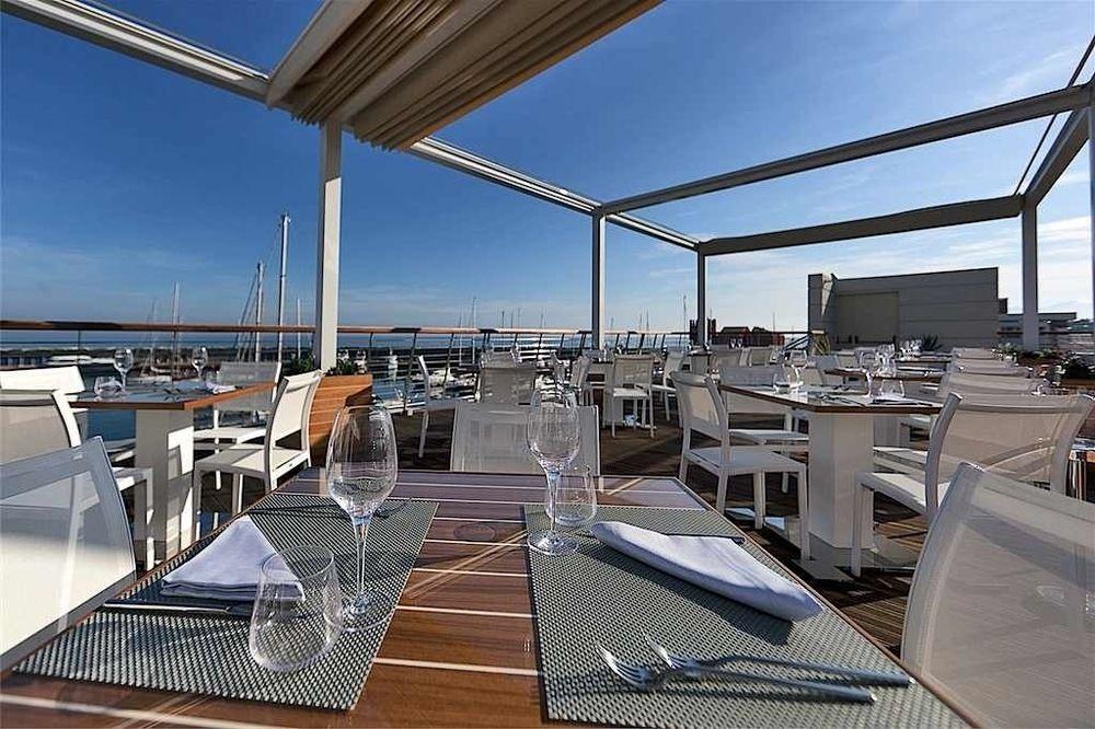 Yacht Club Marina Di Loano Hotel Eksteriør billede